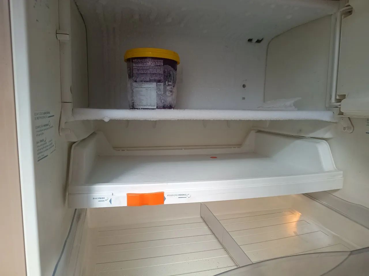 Geladeira em ótimo estado! - Foto 3
