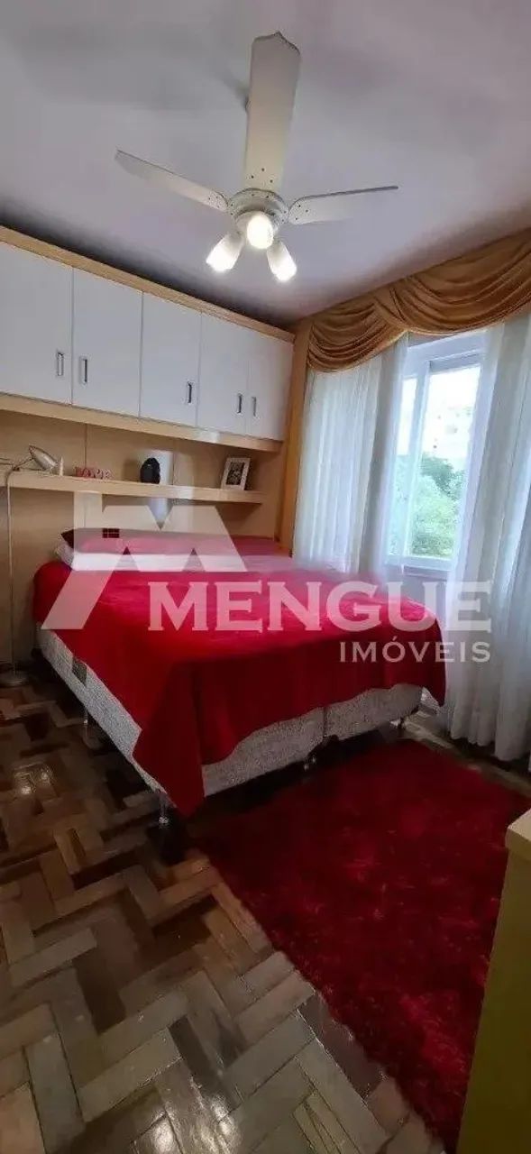 Apartamento com 2 dormitórios e 1 vaga à venda no bairro Humaitá, em Porto Alegre. - Foto 4