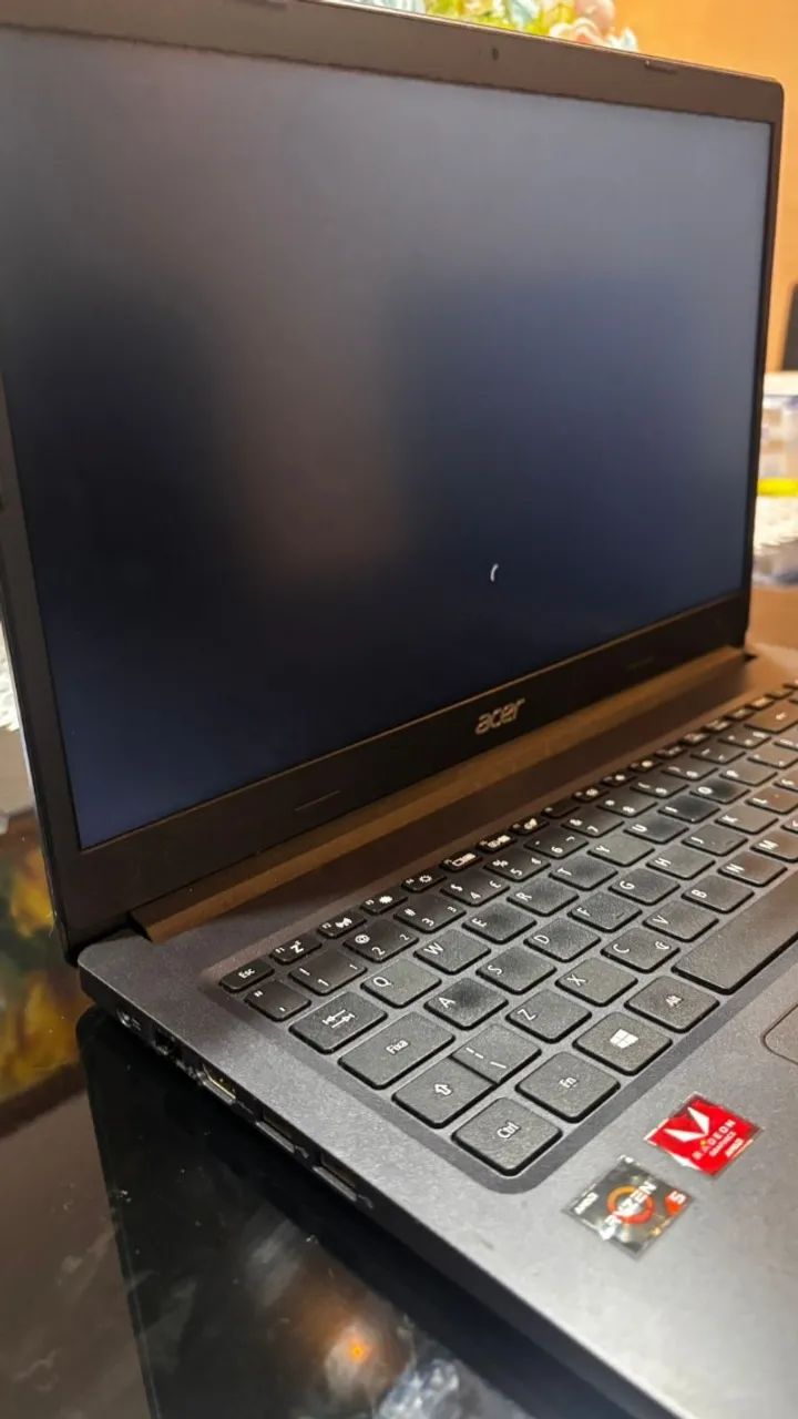 Notebook Acer Aspire 3 Ryzen 5 - 12GB RAM / 1TB HD / Tela 15,6" - Windows 11 - Foto 3