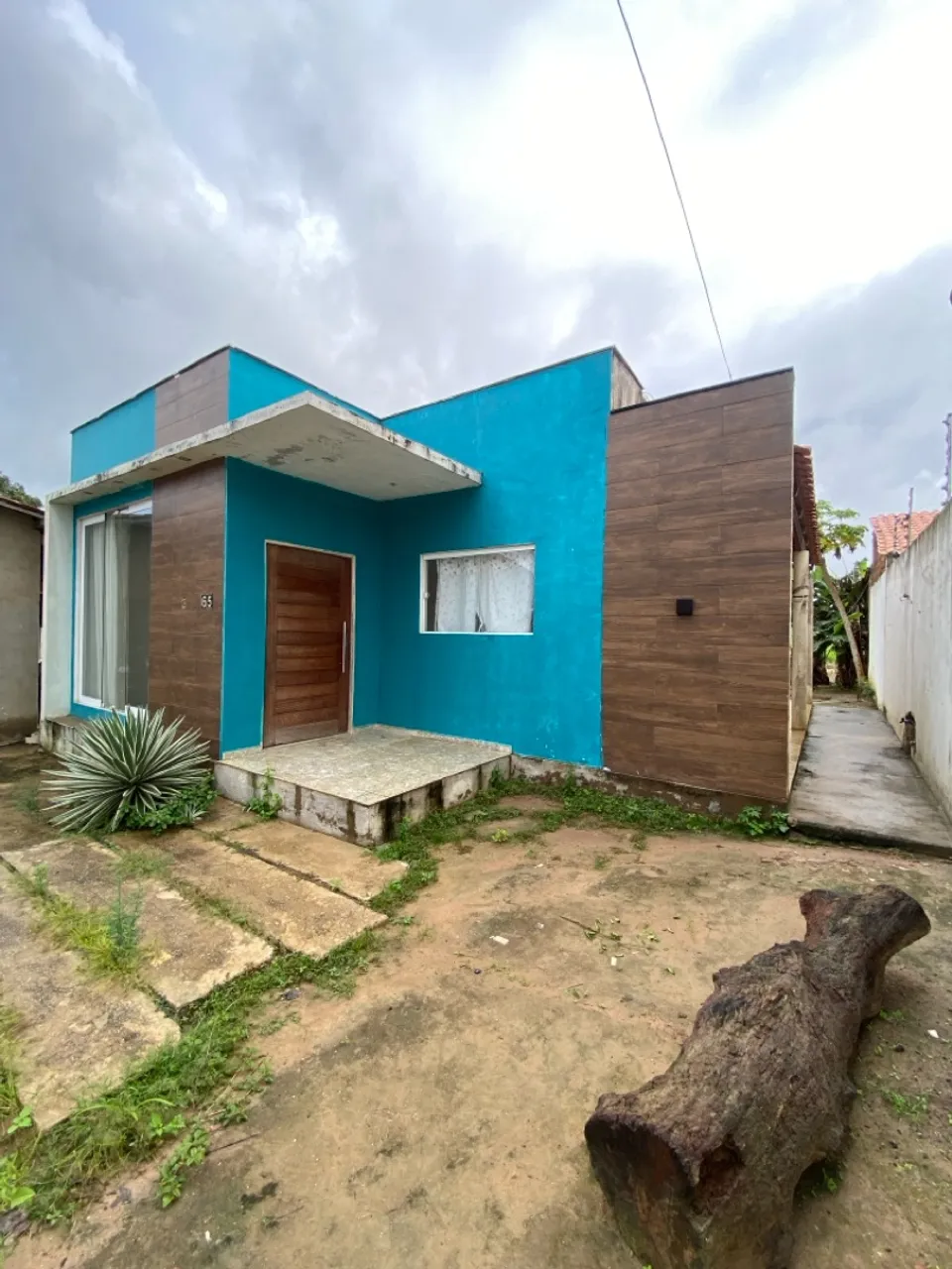 Vende-se casa no Povoado Bom Jardim