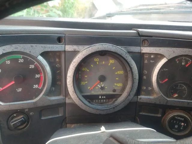 Ford/Cargo Branco - 2422 E - Foto 2
