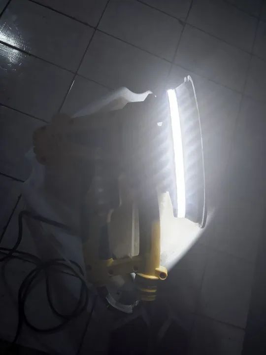 Lixadeira de Parede Elétrica - Usada - Foto 2