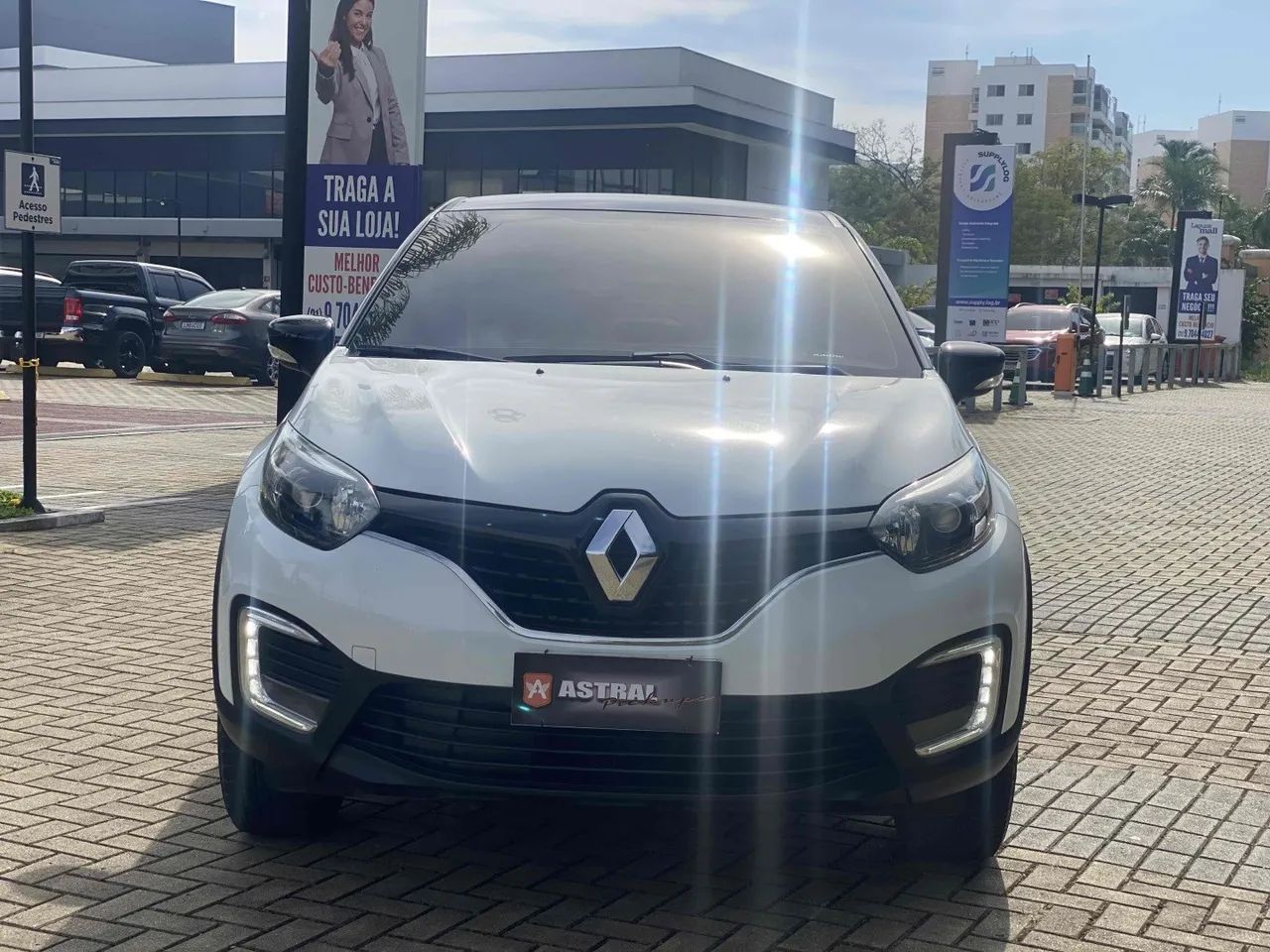 Renault Captur 2019 1.6 16v sce flex life x-tronic - Foto 2
