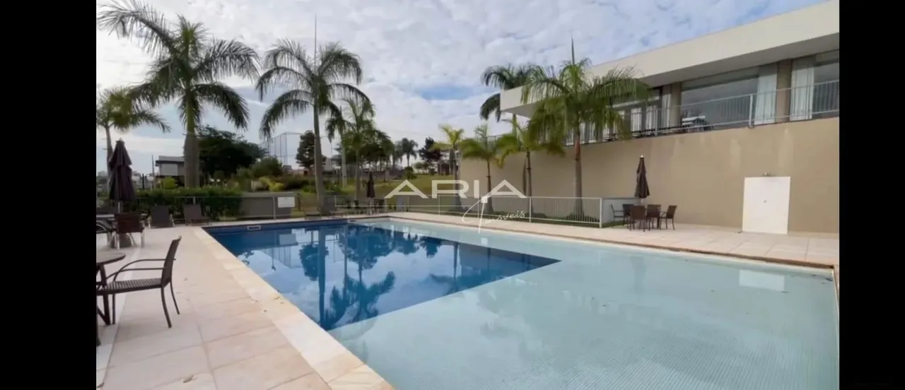Terreno à VENDA - com 277 m - No Condomínio Aranguá. Zona Leste Londrina PR