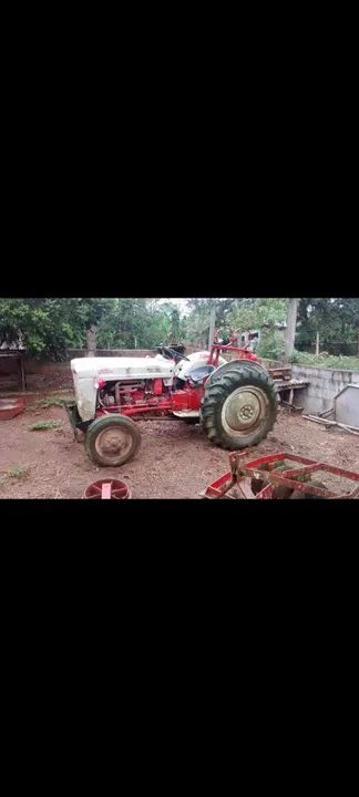 Trator Ford 51