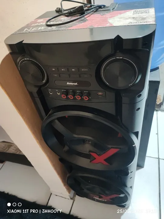 Caixa amvox 1900RMS