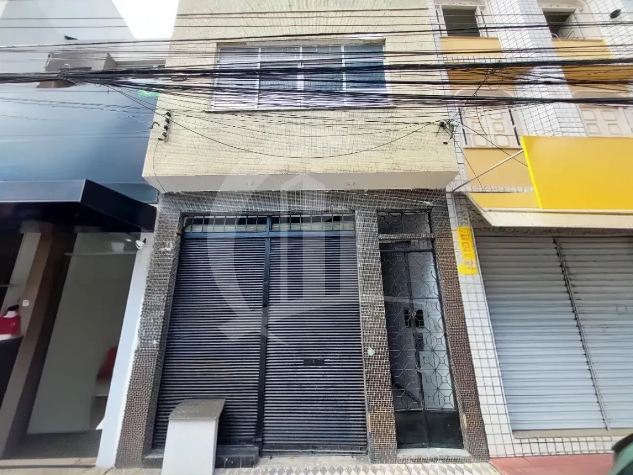 Casa Comercial de 230m² para Locação no Bairro Centro