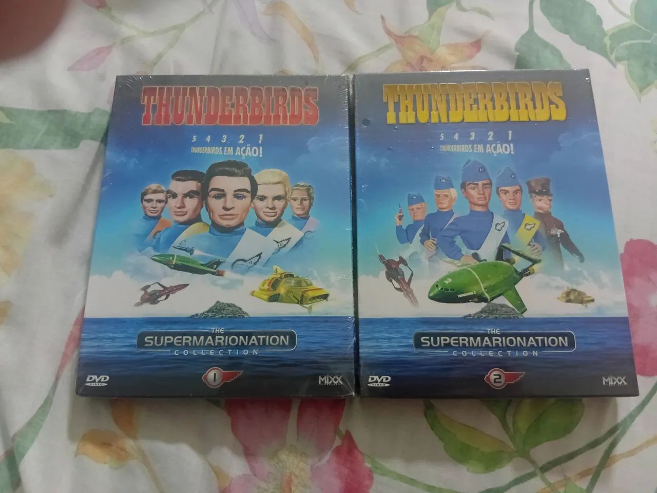 Box dvds Thunderbirds