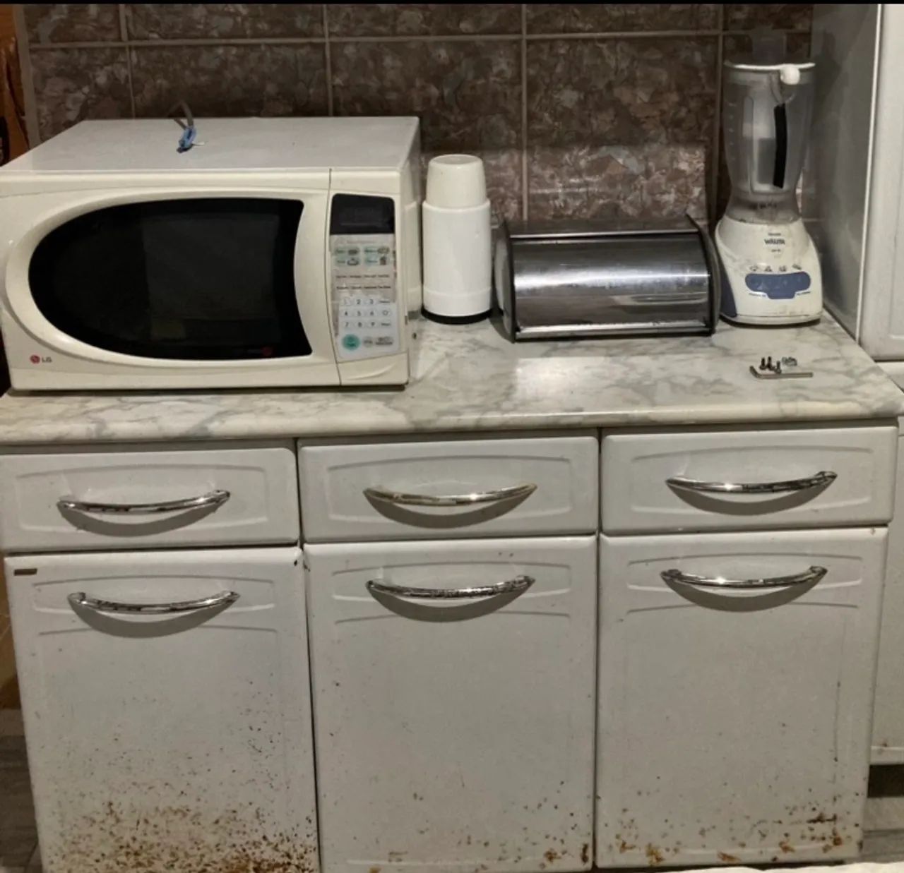 Bertoline Kitchen Cabinet64330720318211121