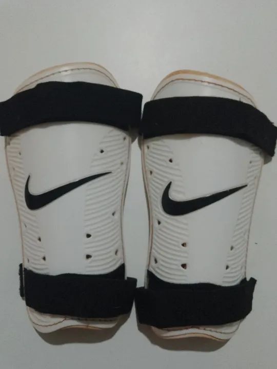 Caneleira futebol futsal Adidas Nike Penalty  - Foto 2