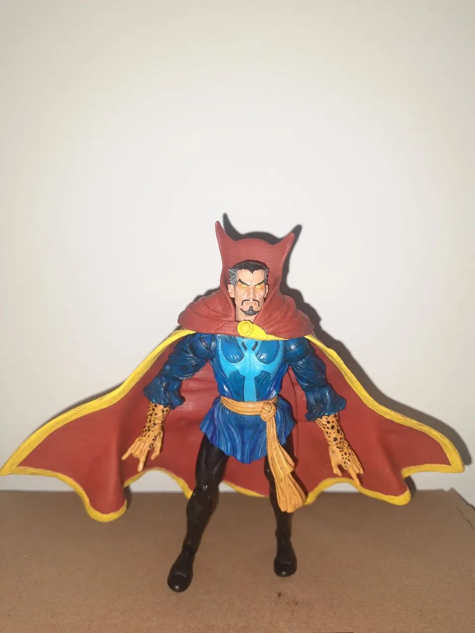 Boneco Dr. Estranho Marvel Legends - Foto 2