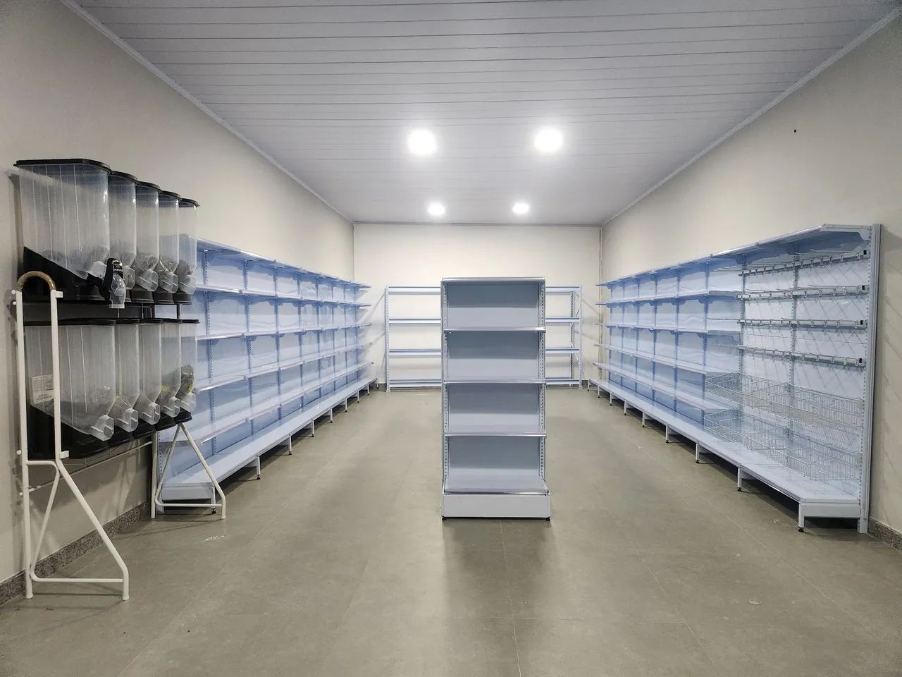 Prateleiras e Expositores para Lojas