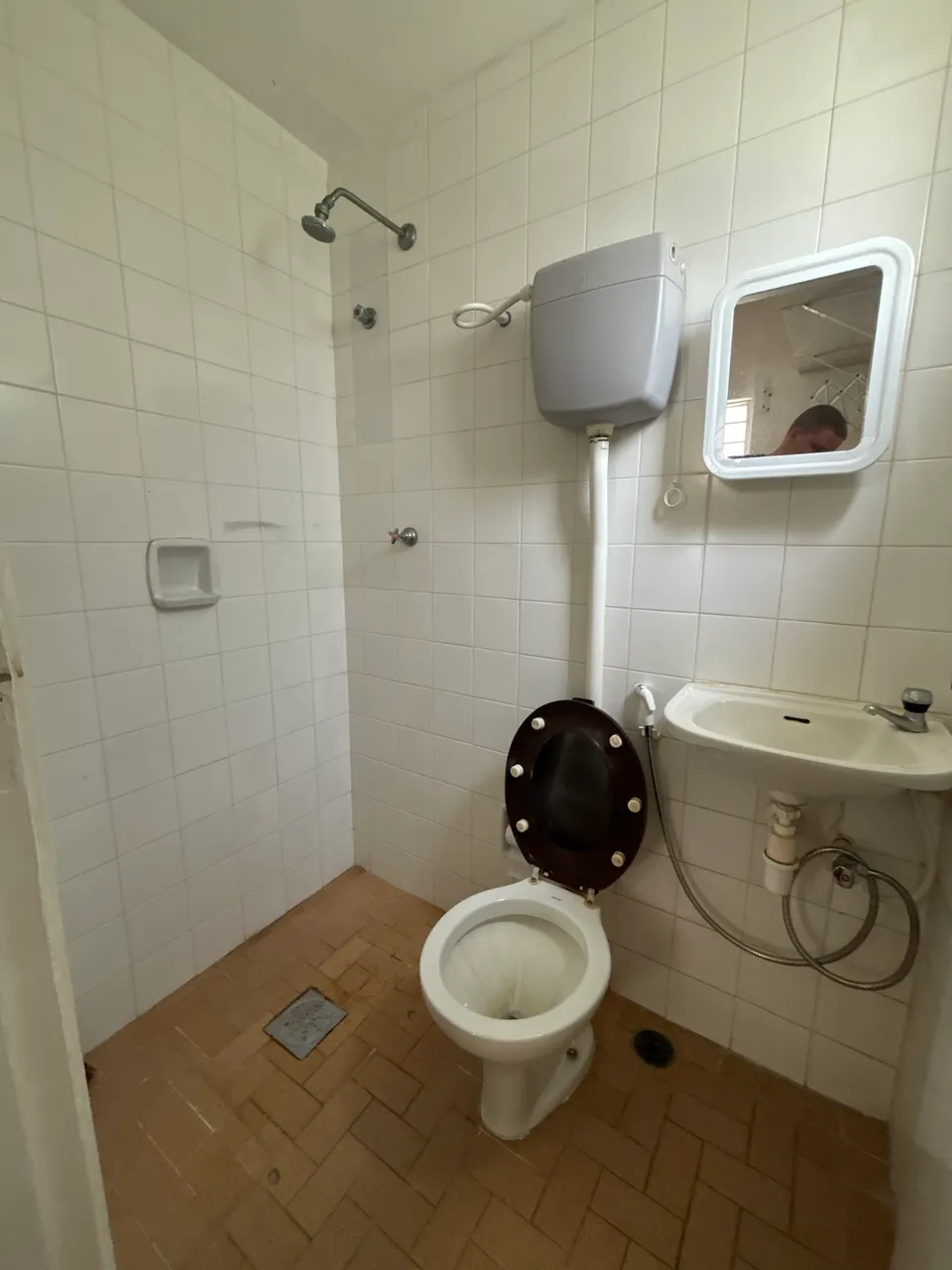 Apartamento 2/4 + dependencia