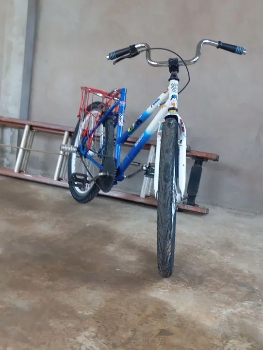 Bicicleta muito boa aro 24 em ótimo estado - Foto 2