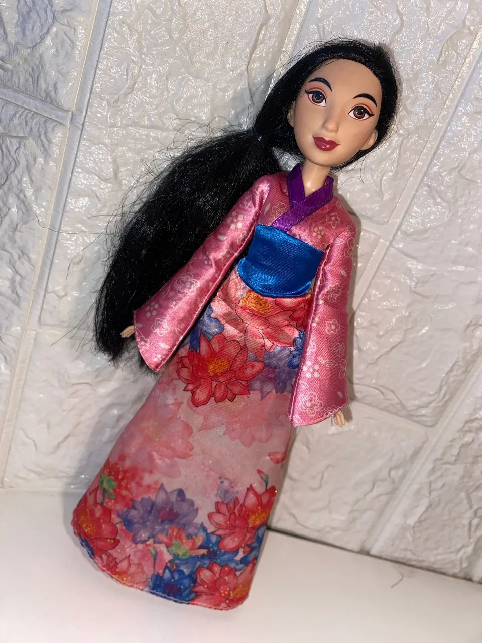 Boneca Mulan princesa Disney Royal Shimmer - Foto 3