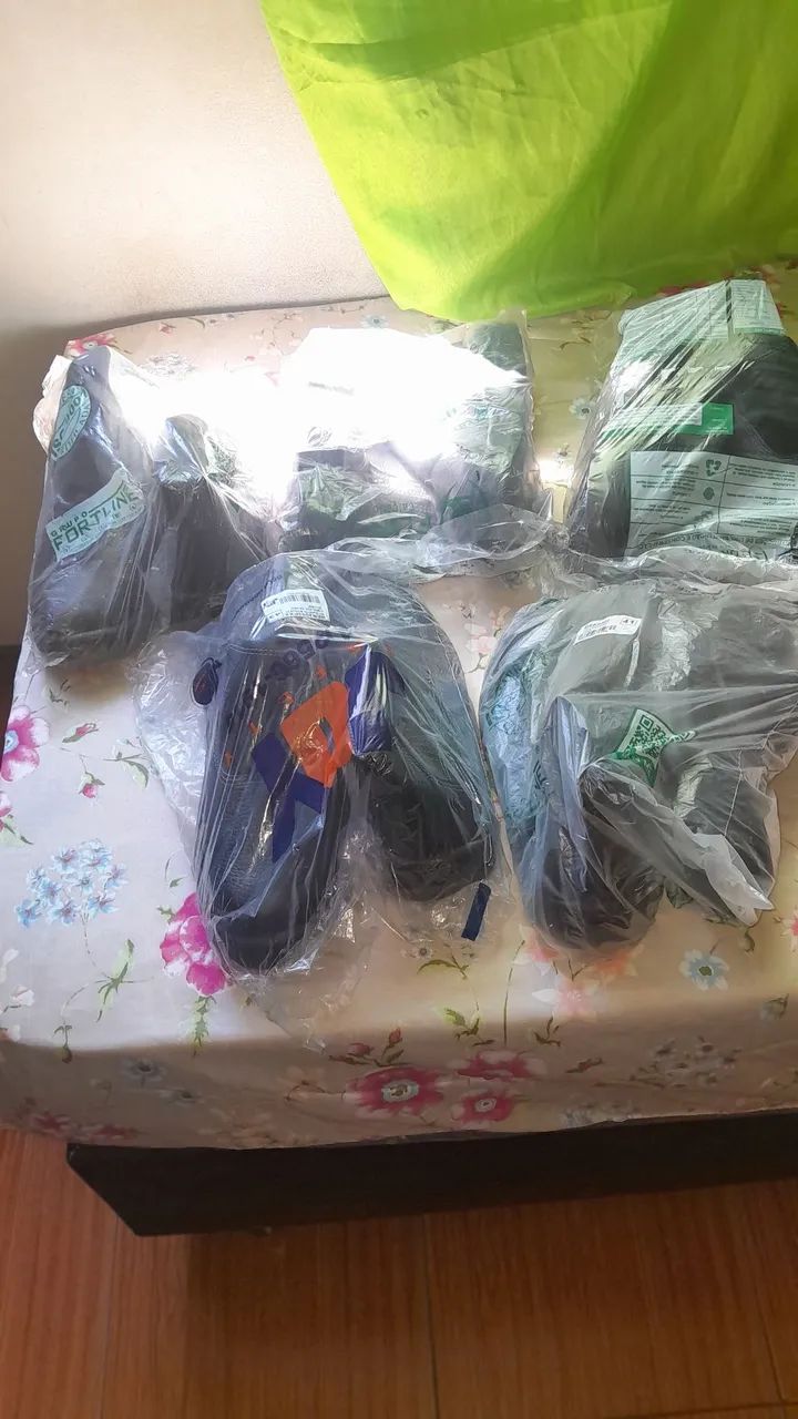 Botas de segurança novas