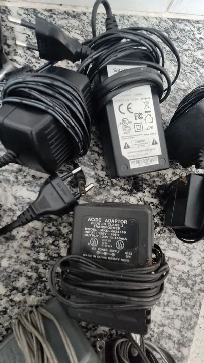 ADAPTADORES DE VOLTAGEM 436600267489955842