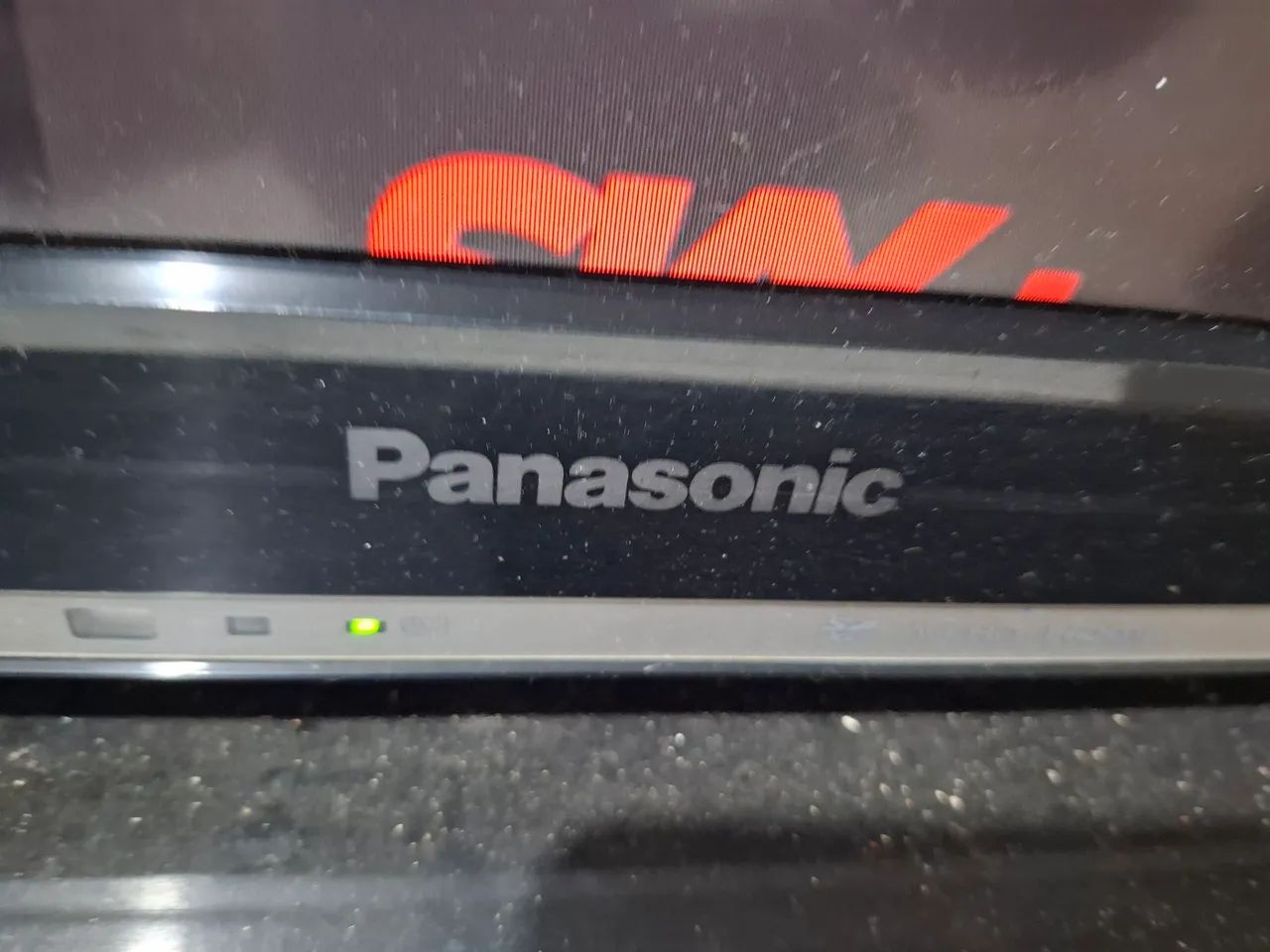 Vendo TV Panasonic 42 polegadas com adaptador smart roku - Foto 4