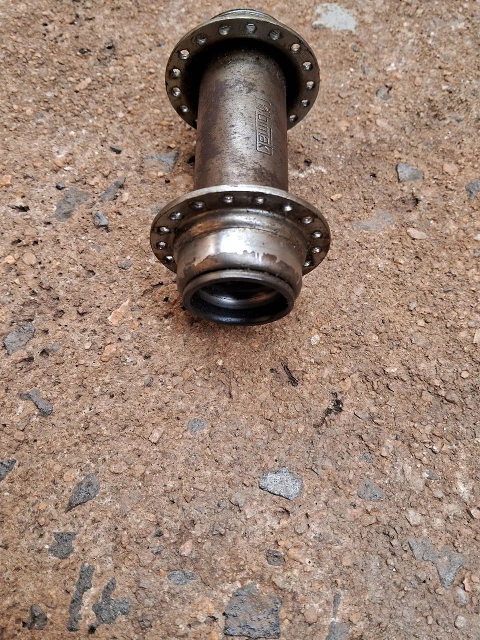 Cubo de roda de bicicleta antiga  - Foto 3