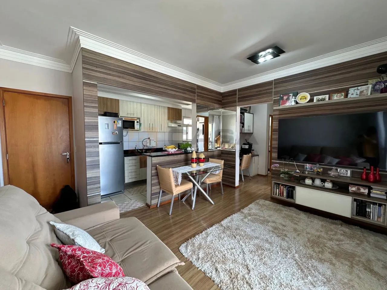 PS- COND.ITAUNA - Apartamento 2 quartos c suite - Closet - 65m² - Elevador - Colina de Lar - Foto 2