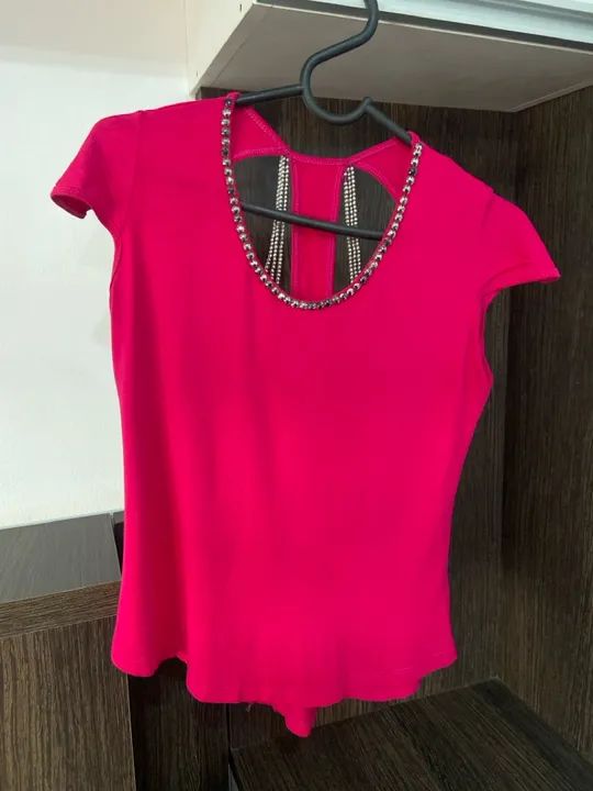 Blusa Pink com Strass e Corrente - Foto 2