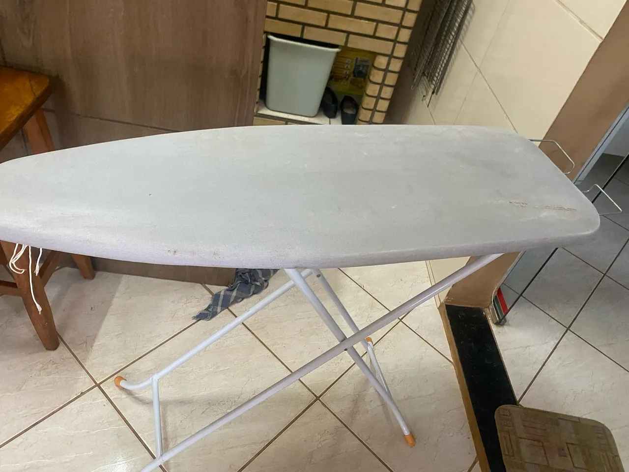 Mesa de Passar Roupa Dobrável