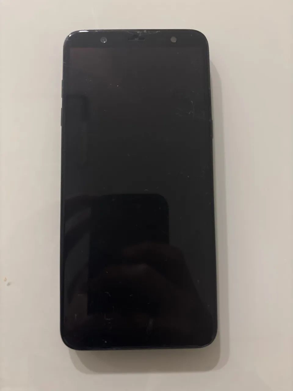 Samsung J8