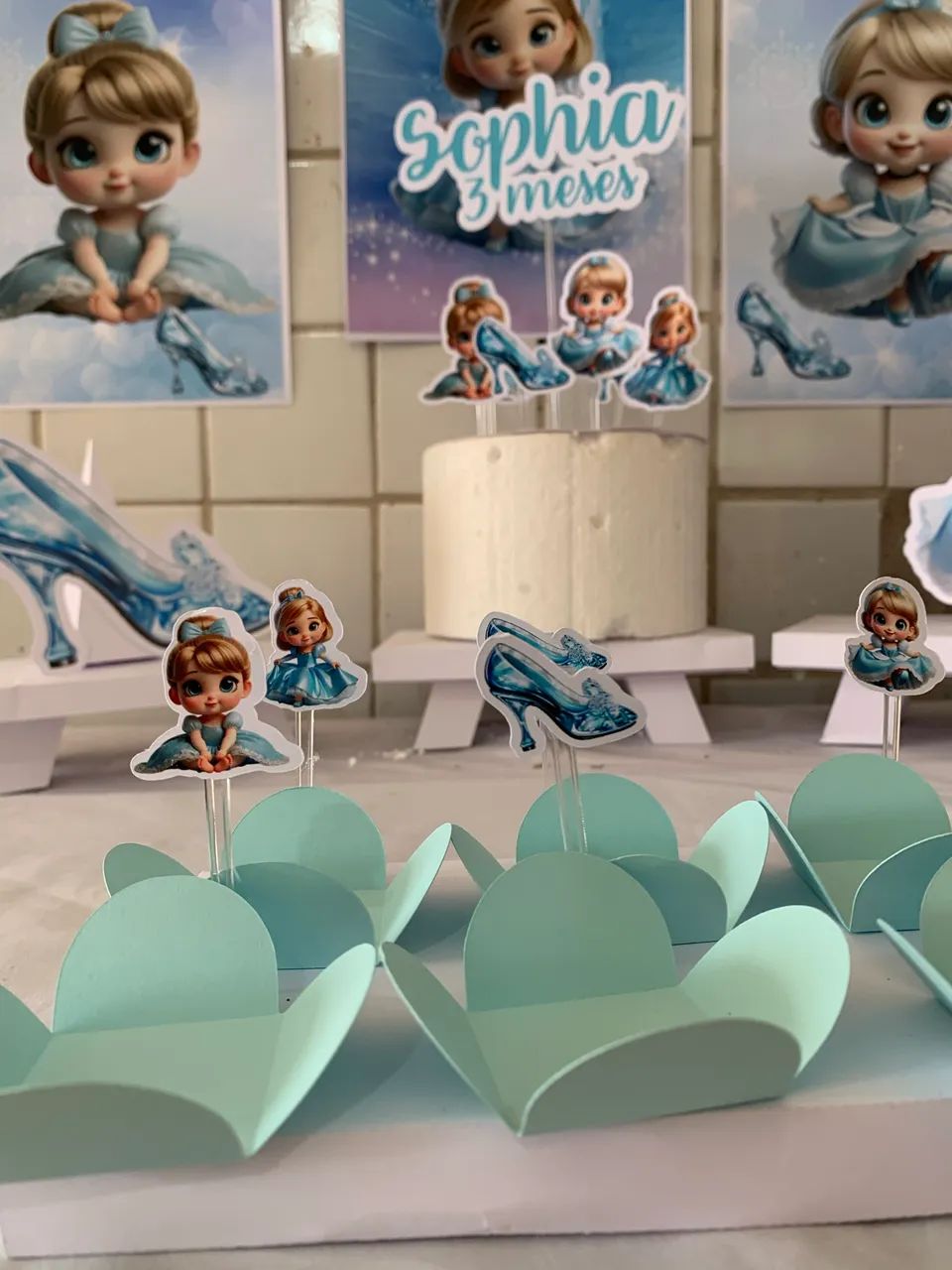 Kit festa Cinderela pronto em 24 horas  - Foto 6