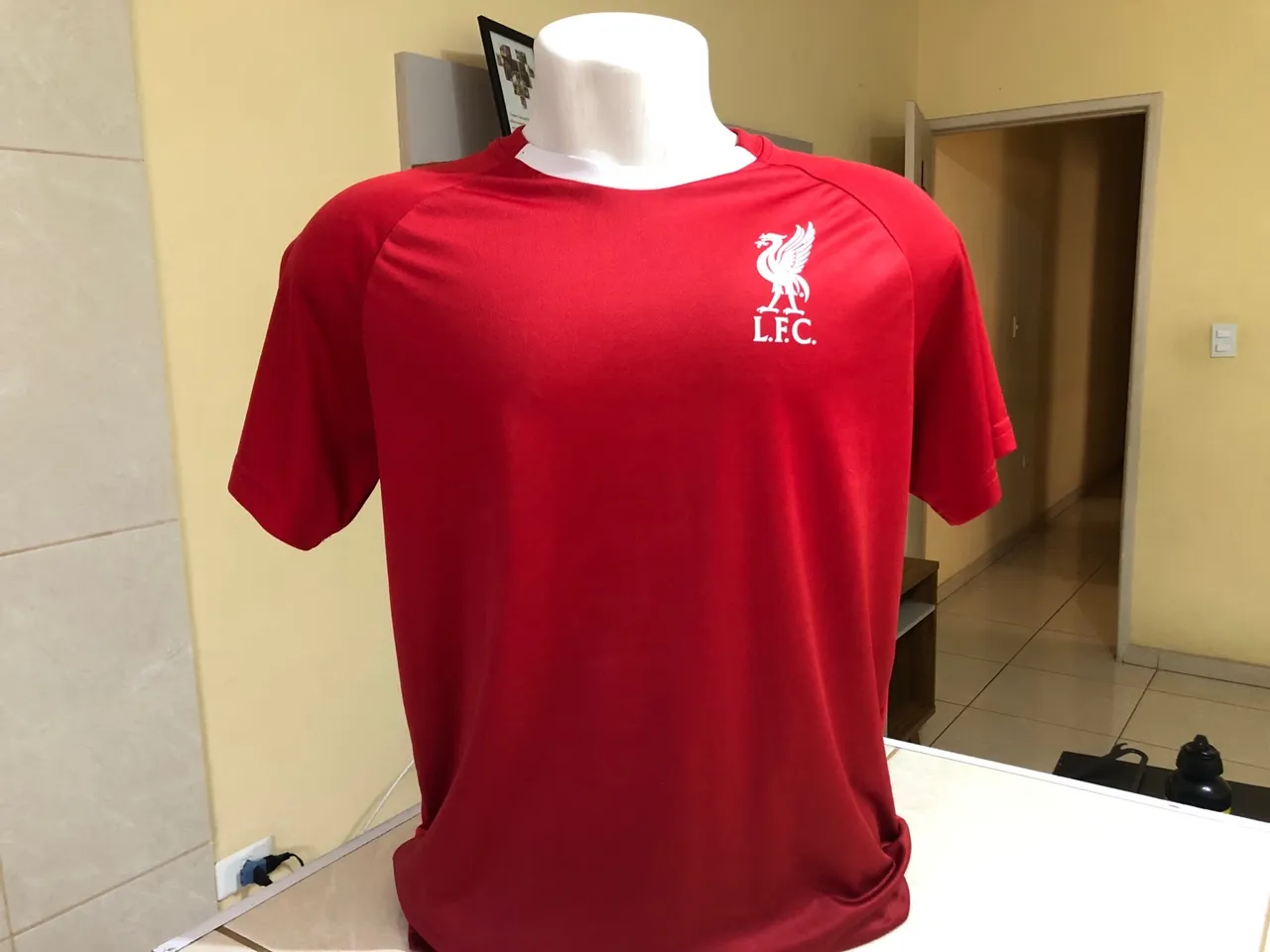 Camisa do Liverpool - Modelo Torcedor G