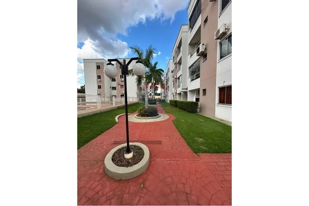 Vendo apartamento Royal Garden - R$ 299.000,00