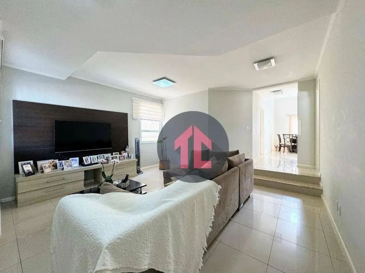 Casa com 3 dormitórios à venda, 194 m² por R$ 1.290.000,00 - Condomínio Residencial Villa  - Foto 2