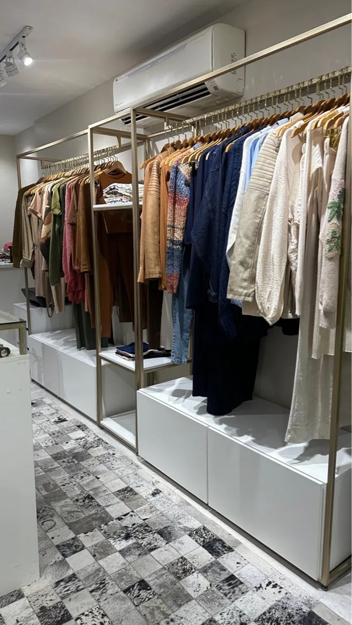 Mobiliário para loja completo 