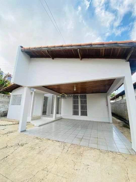 CASA COM 04 DORMITÓRIOS DISPONÍVEL PARA ALUGUEL NO BAIRRO DE FÁTIM, 350 m² por R$ 3.500/mê - Foto 4