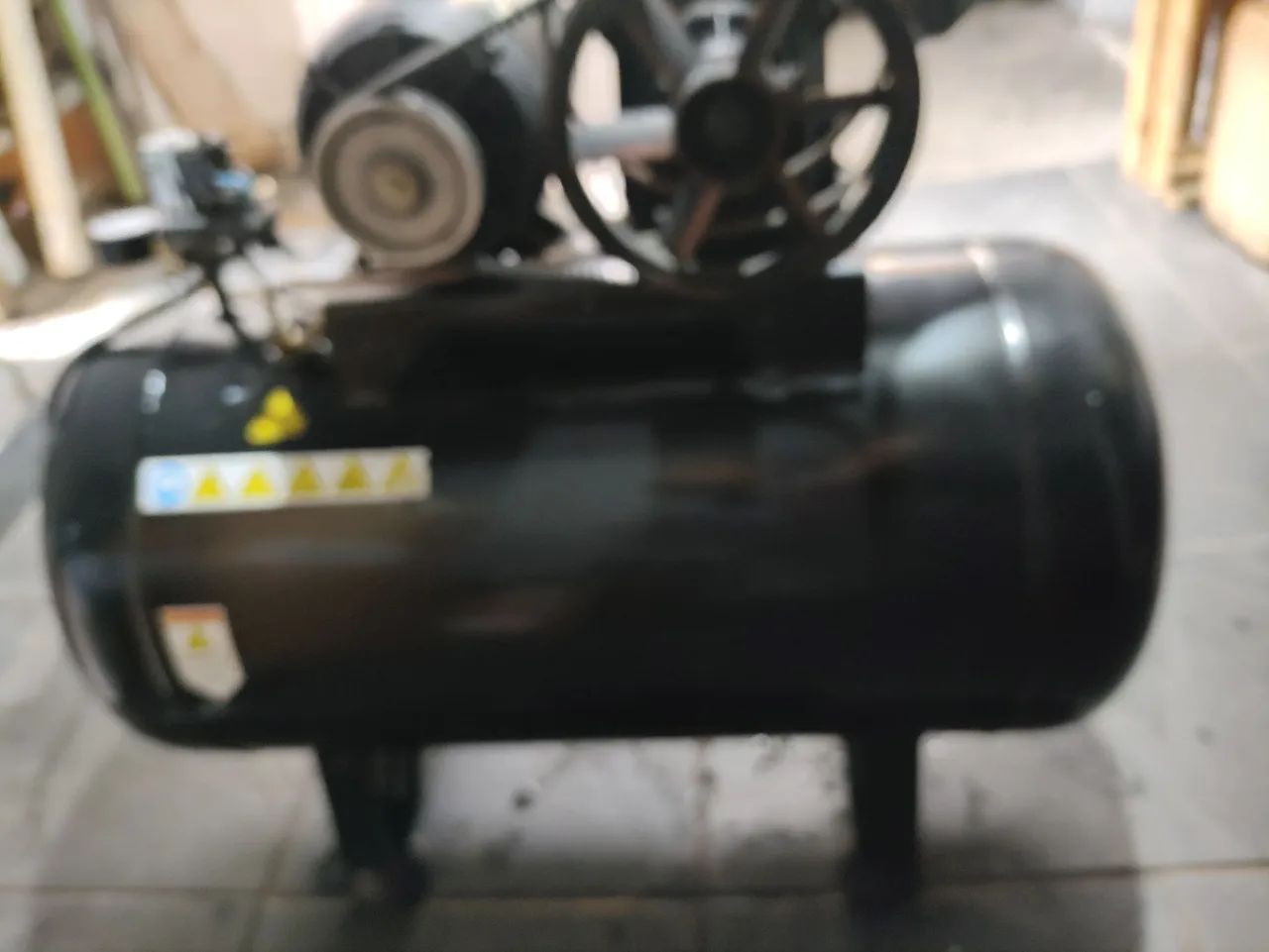 Compressor de Ar Schulz Pro CSV 10/110 10 pés 100 Litros - 110/220v Monofásico - Foto 6