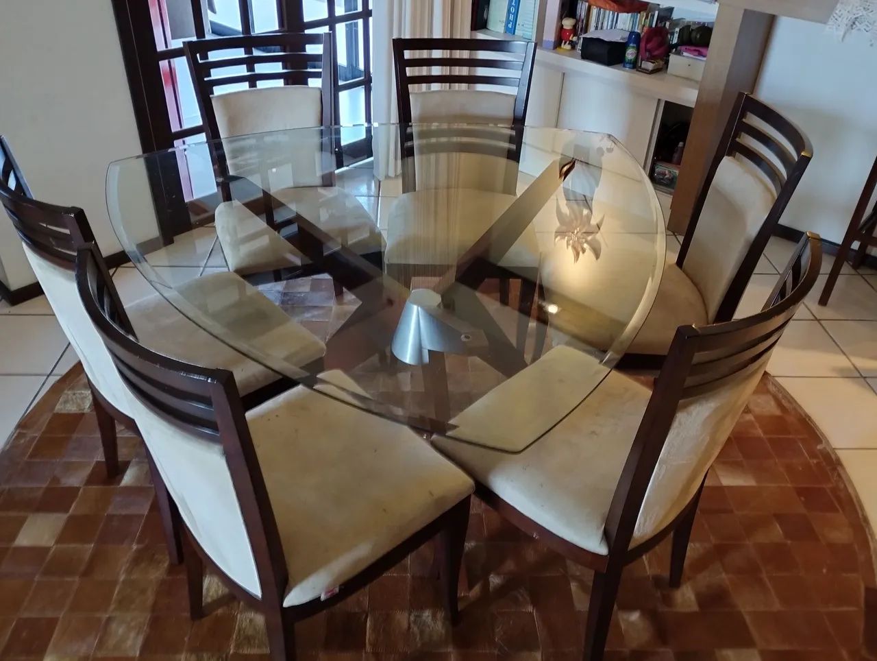 Mesa de Jantar  de Vidro com 6 Cadeiras64307305654146124