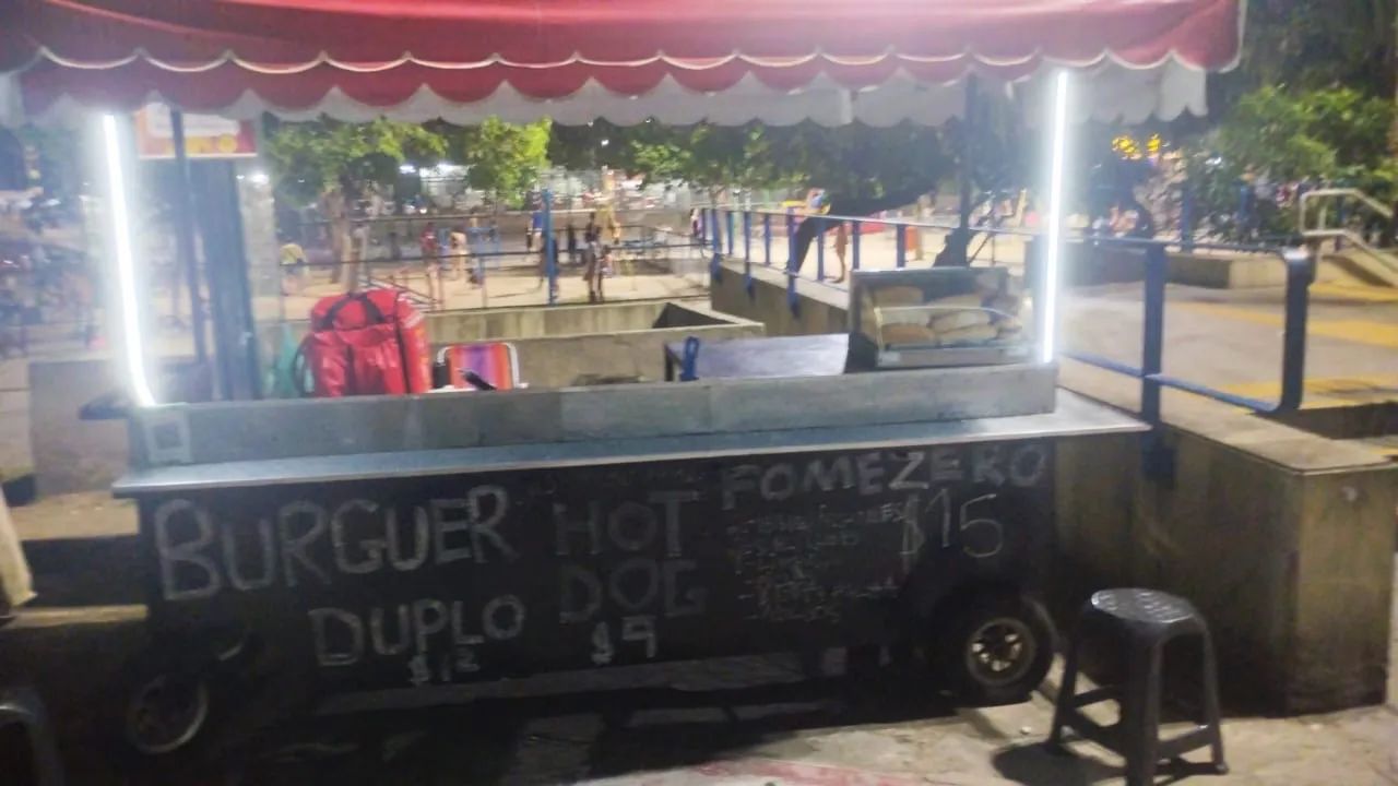 Carrinho de lanche com toldo - Foto 3