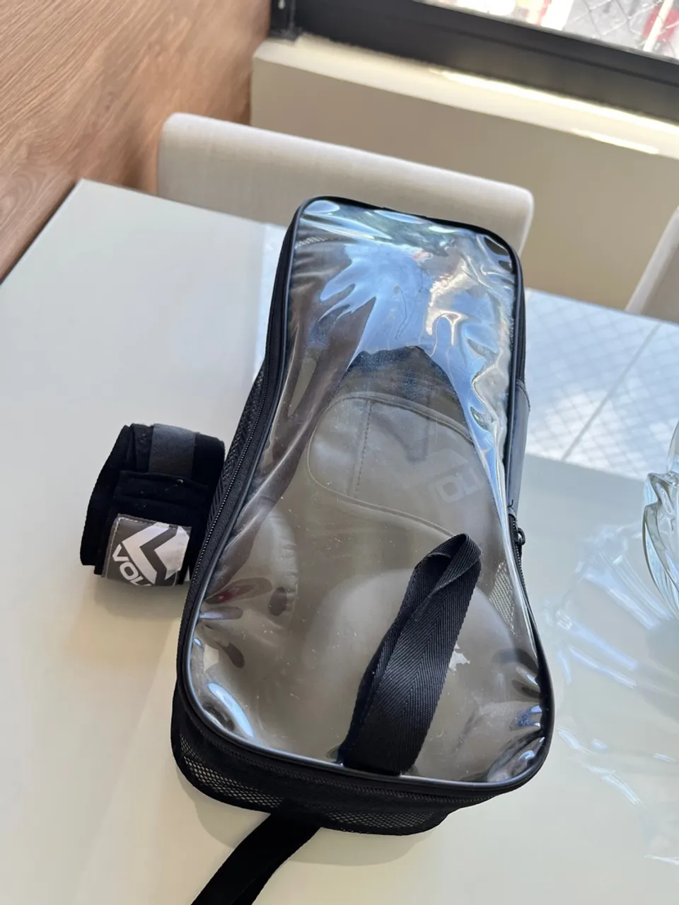 Kit Luvas + Bandagens de Boxe - Profissional!
