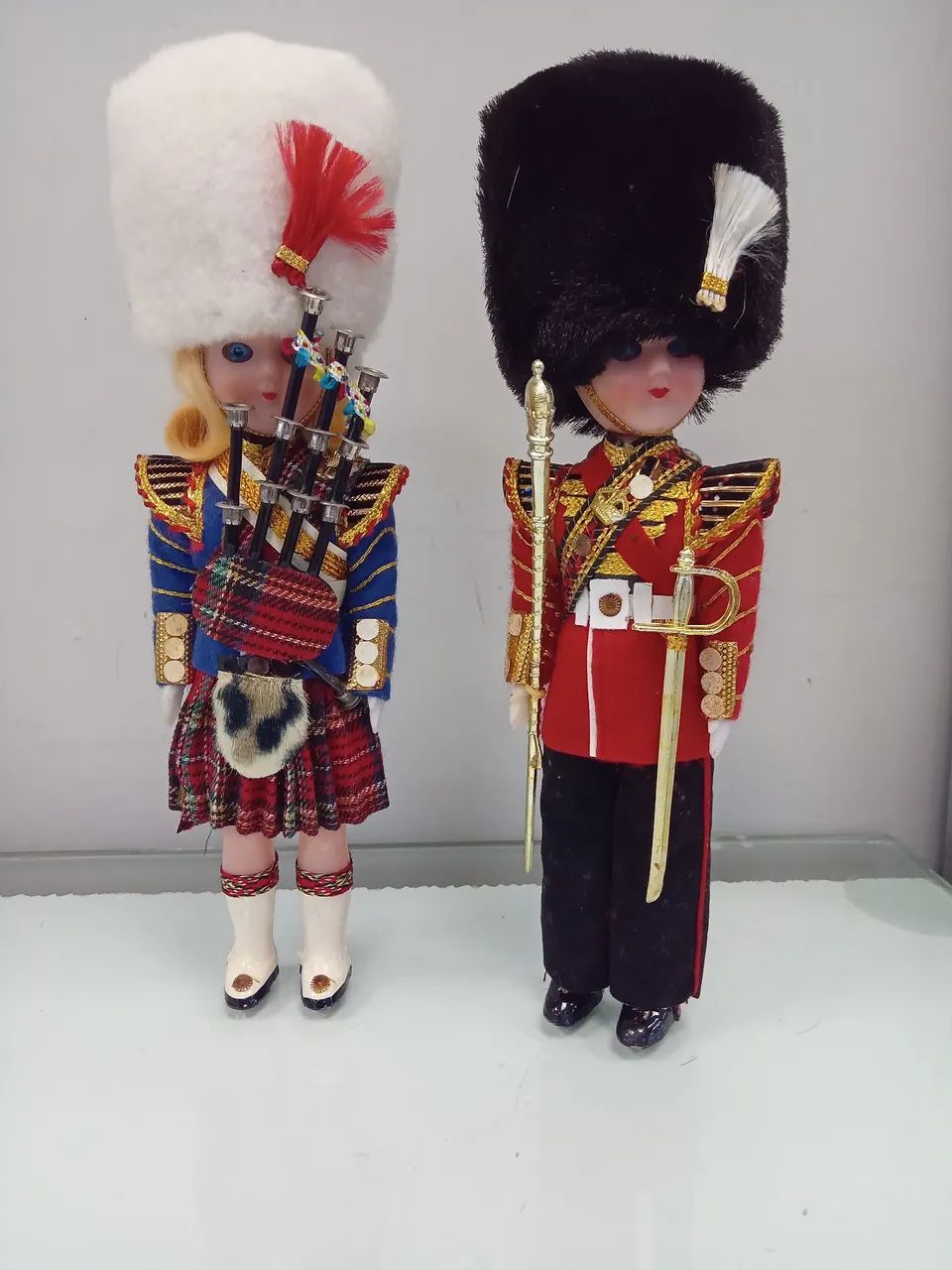 Bonecas Antigas de Guarda Real Britânica - Foto 2