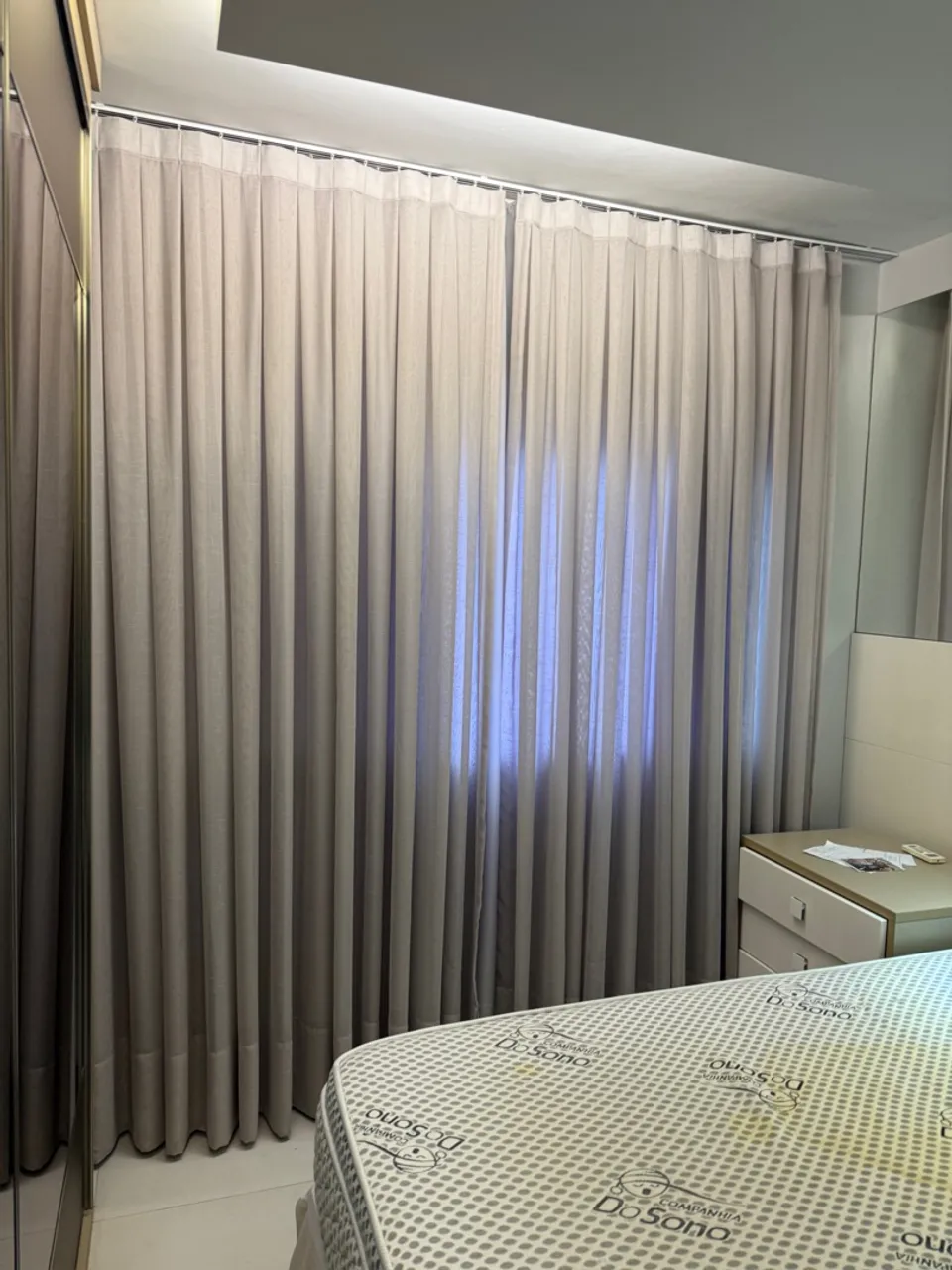 Cortinas linho cinza, com forro. 2,70 x 2,60