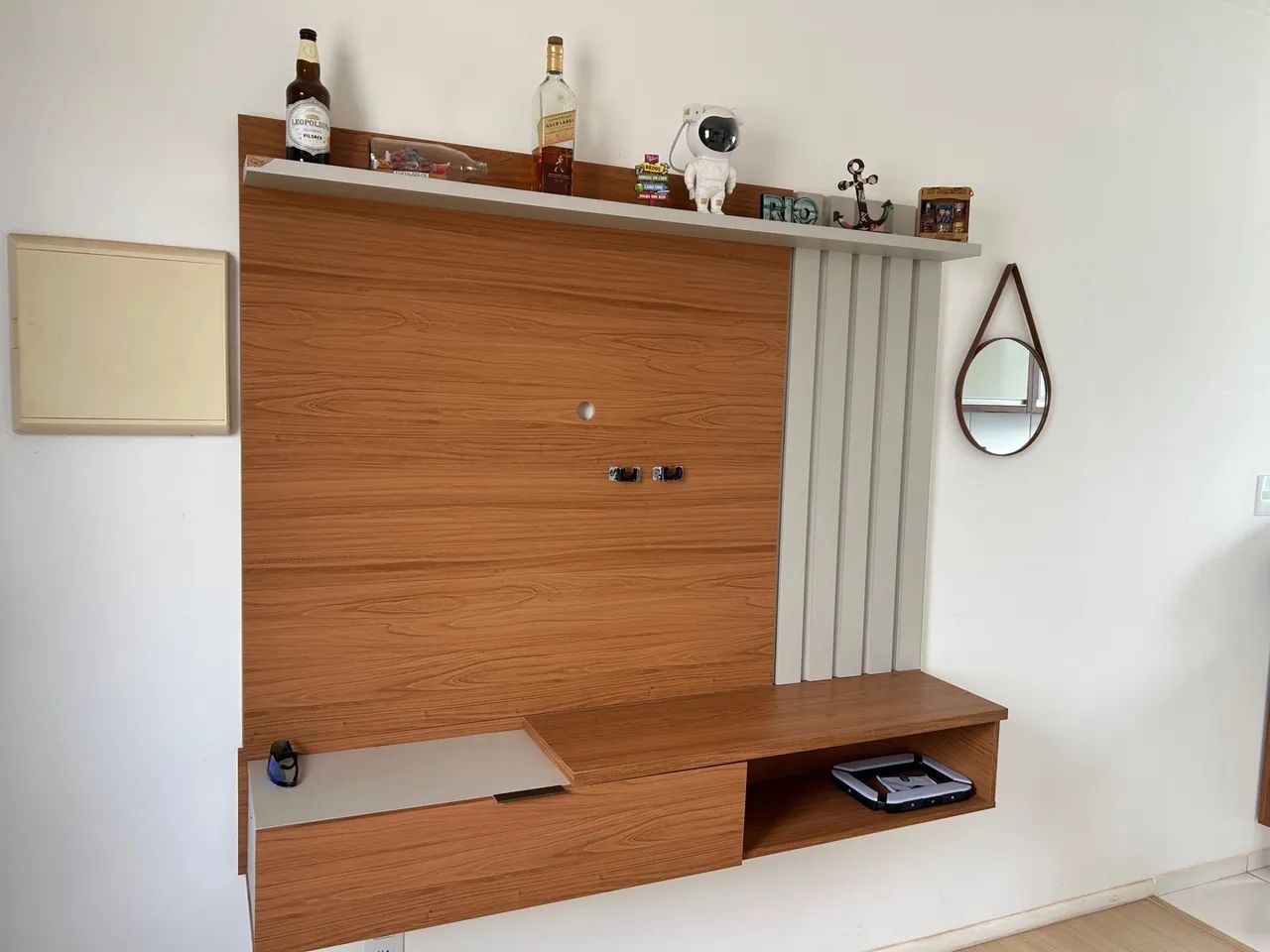 Painel para TV Moderno e Elegante