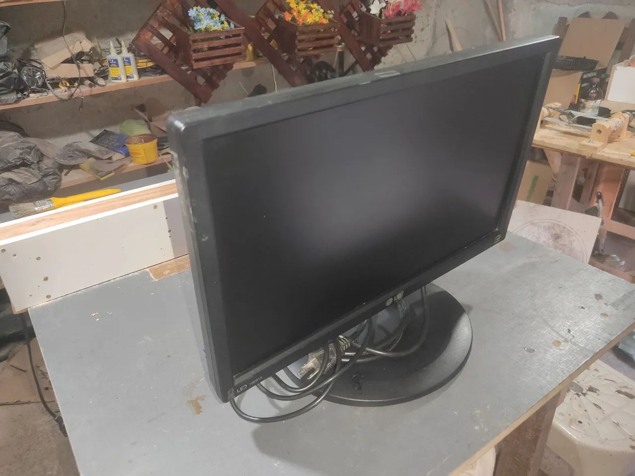 Monitor Dell LCD 19 polegadas modelo19EB13PW - Foto 2