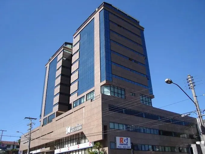 Venda de sala comercial em Caxias do Sul, bairro Medianeira