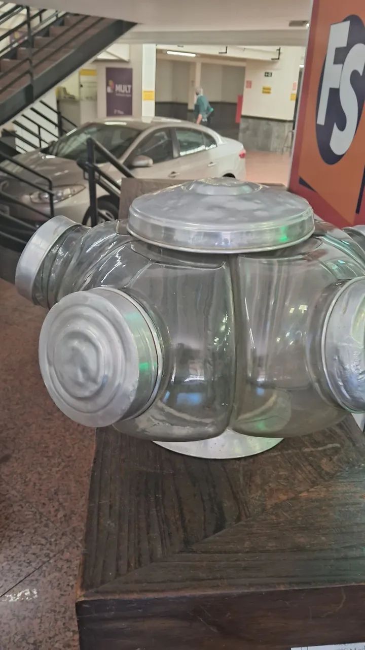 Baleiro Antigo em perfeito estado de conservação  - Foto 5