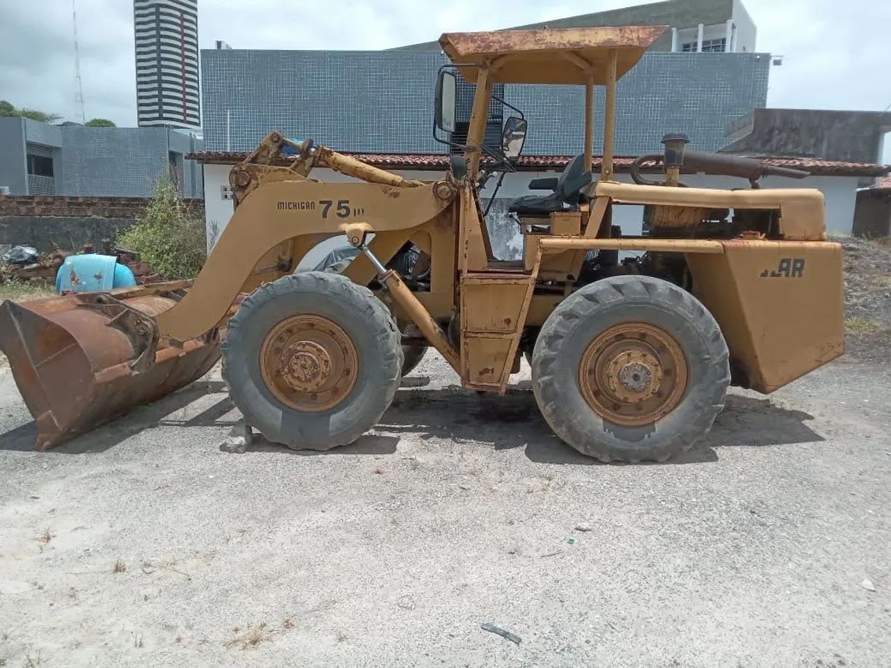 Pá Carregadeira Michigan 75III  - Foto 4