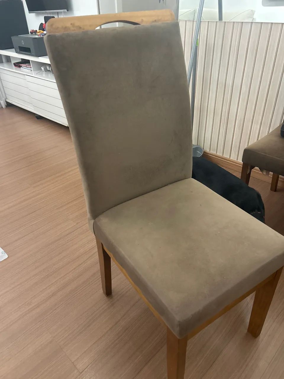 chair 64374970968706120