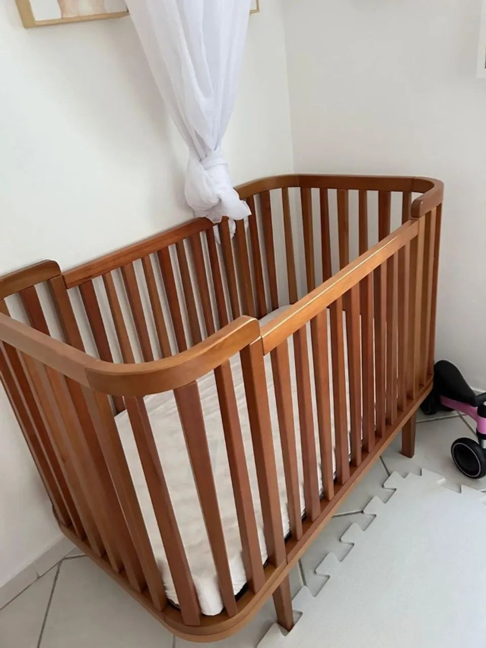 berço maravilhoso de madeira - Foto 3