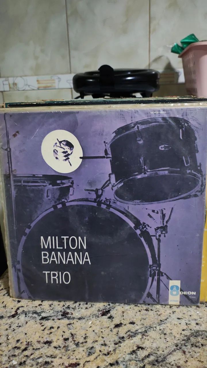 Milton Banana Trio dois discos  - Foto 2