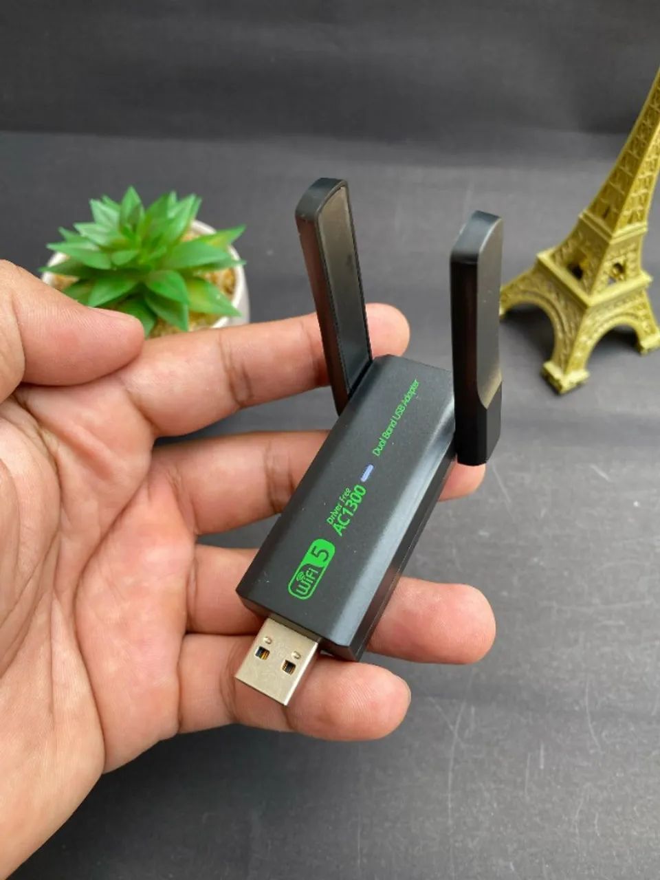 Adaptador Wi Fi Dual Band 2-4G E 5G USB 3.0 5GHz 1300Mbps 2 Antena - Foto 2