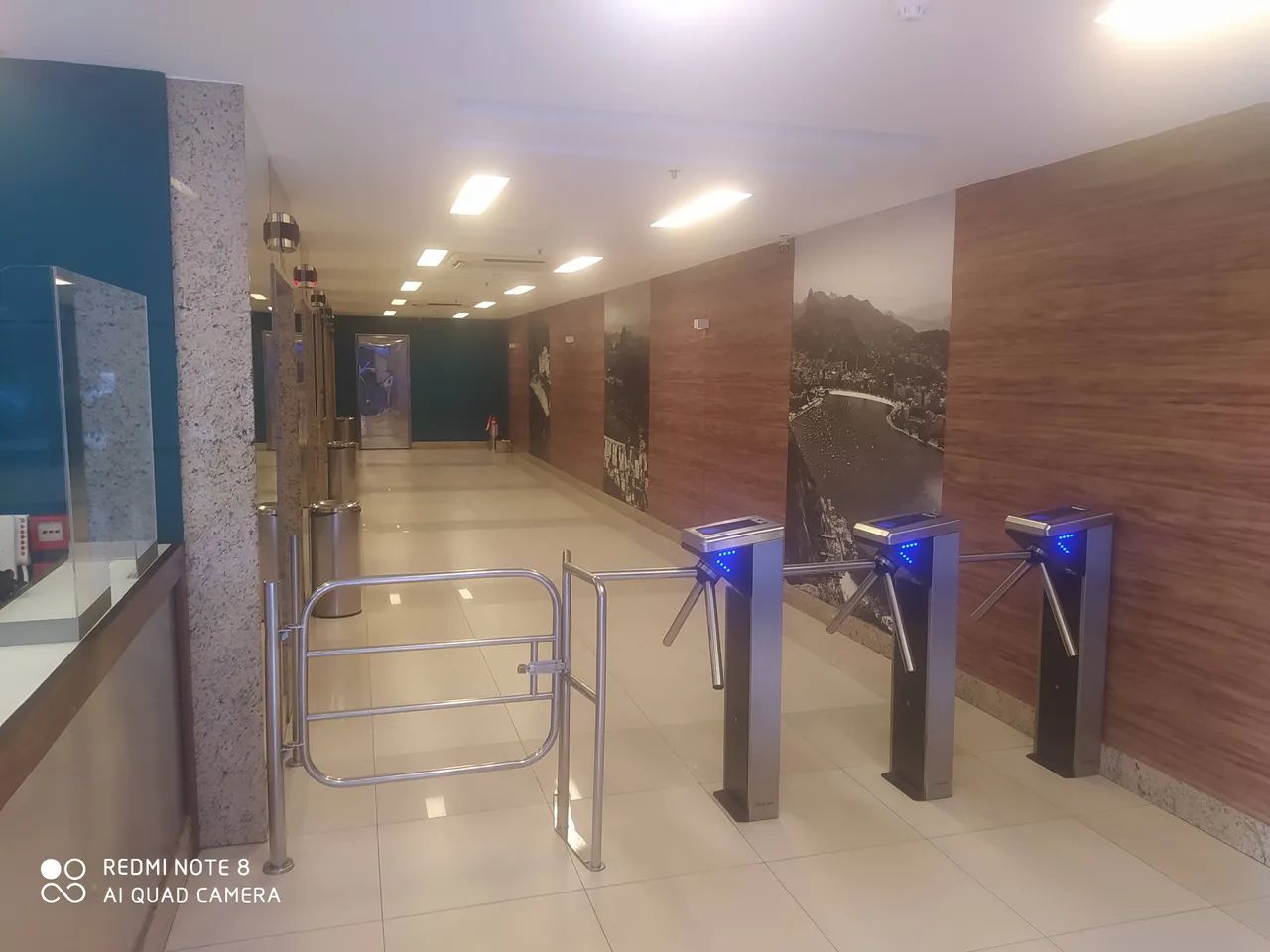 Escritório para aluguel possui 201 metros quadrados em Centro - Rio de Janeiro - RJ - Foto 2