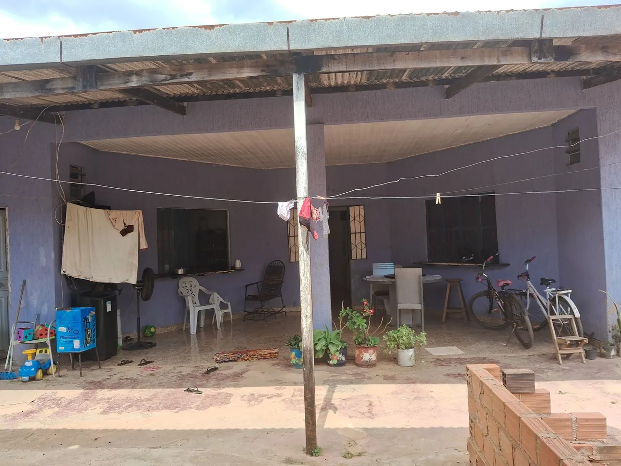 Casa 3 quartos 3 banheiros